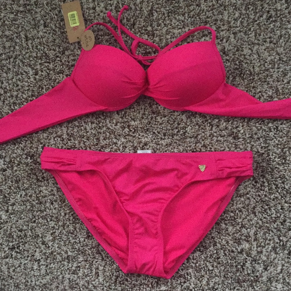 Cremieux brand hot pink bikini. L top, M bottom